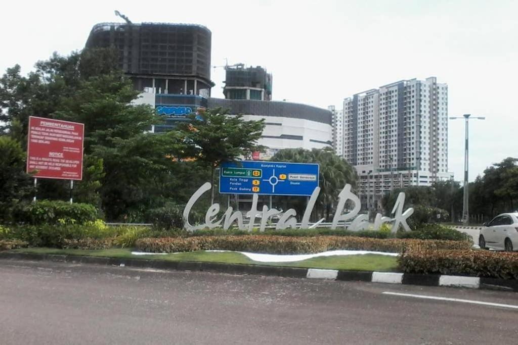 Cozy Blue N Relaxing Ocean Sweet Home@Central Park ยะโฮร์บาห์รู ภายนอก รูปภาพ